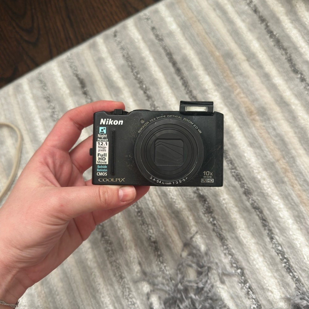 Nikon COOLPIX Black Digital Camera